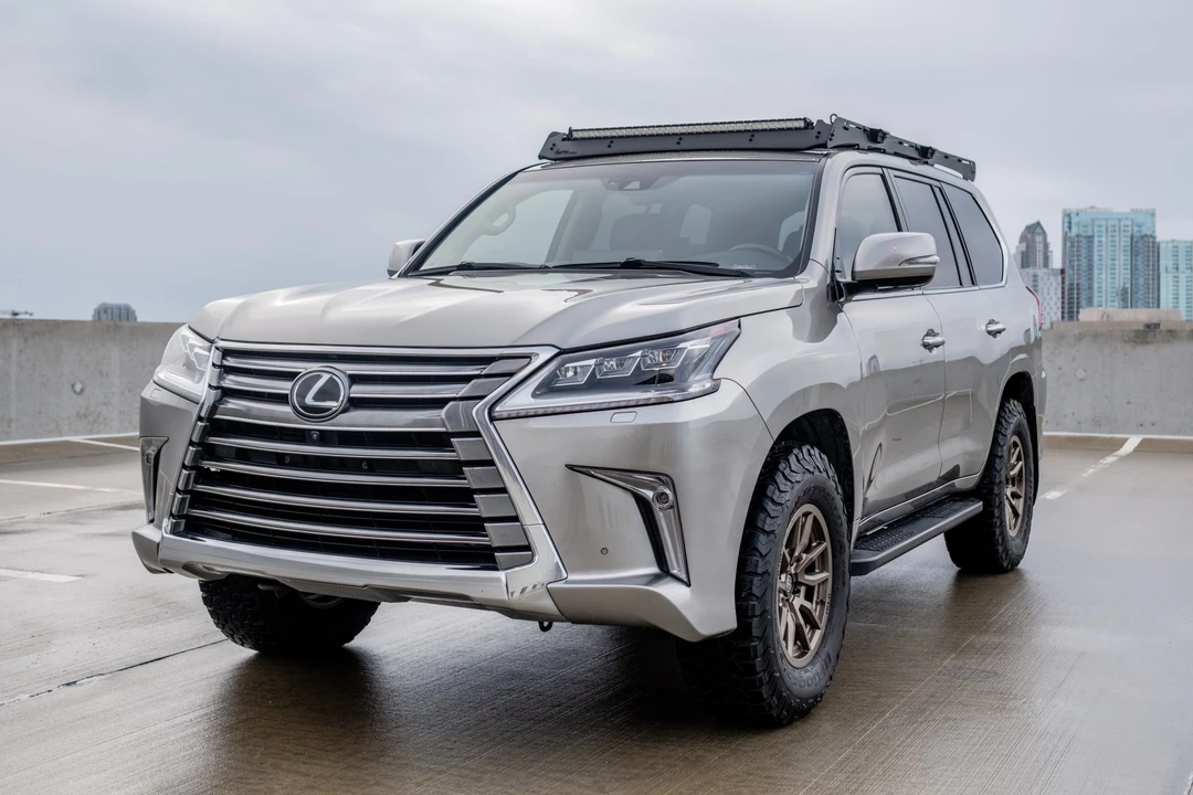 2016 Lexus LX 3rd Gen - Image 2 of 31