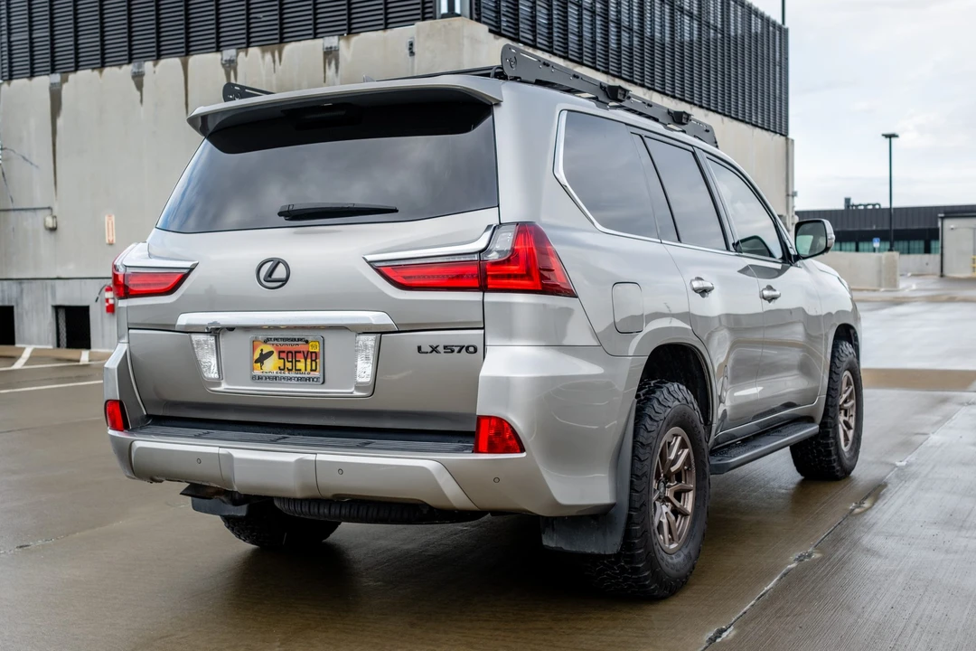 2016 Lexus LX 3rd Gen - Image 7 of 31