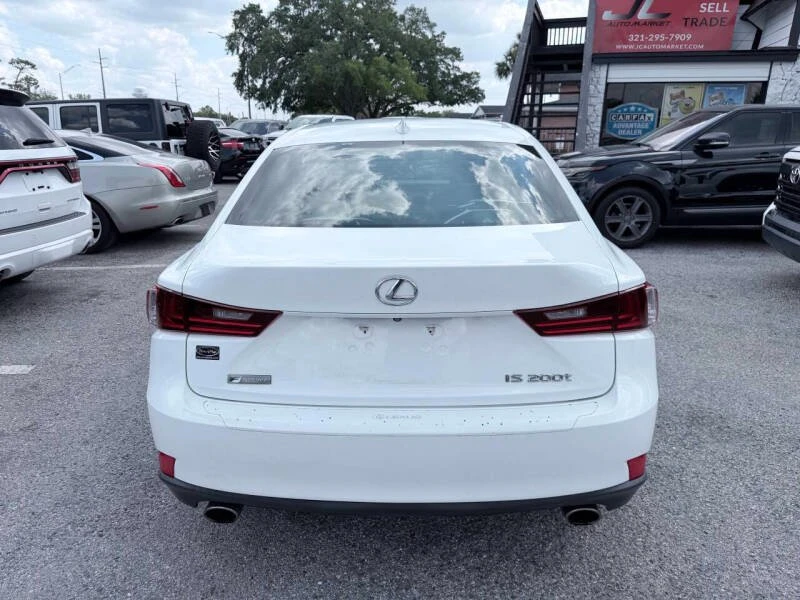 2016 Lexus IS 3rd Gen - Image 11 of 12