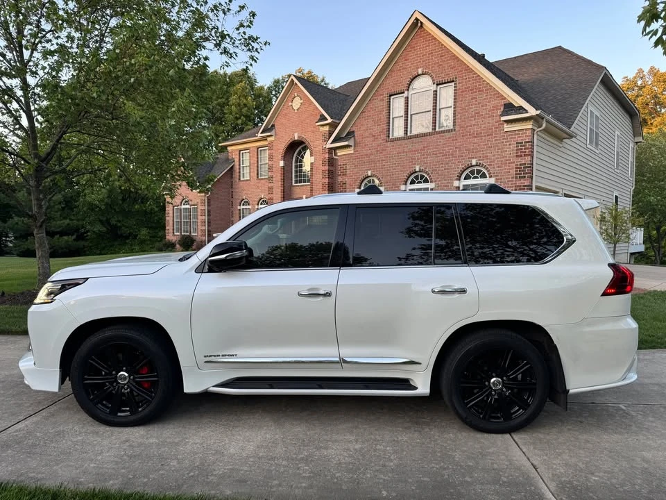 2016 Lexus LX 3rd Gen - Image 2 of 20