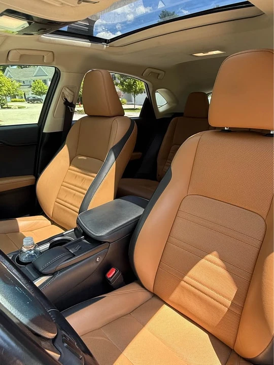 2016 Lexus NX - Image 15 of 20