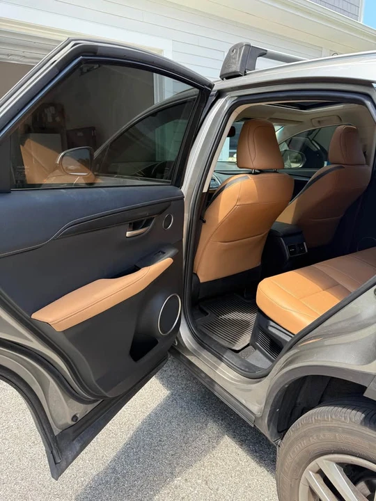 2016 Lexus NX - Image 10 of 20