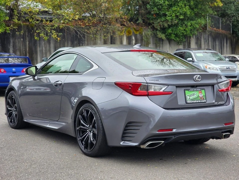 2016 Lexus RC - Image 4 of 20