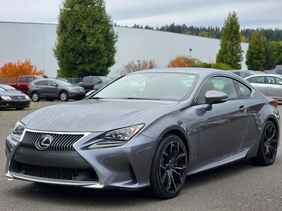 2016 Lexus RC - Image 15 of 20