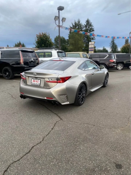 2016 Lexus RC - Image 3 of 14