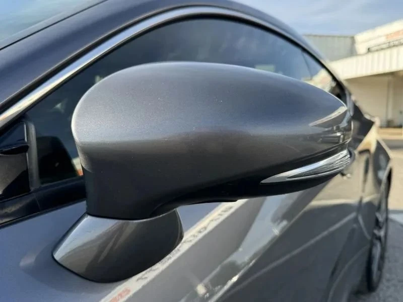 2016 Lexus RC - Image 10 of 20