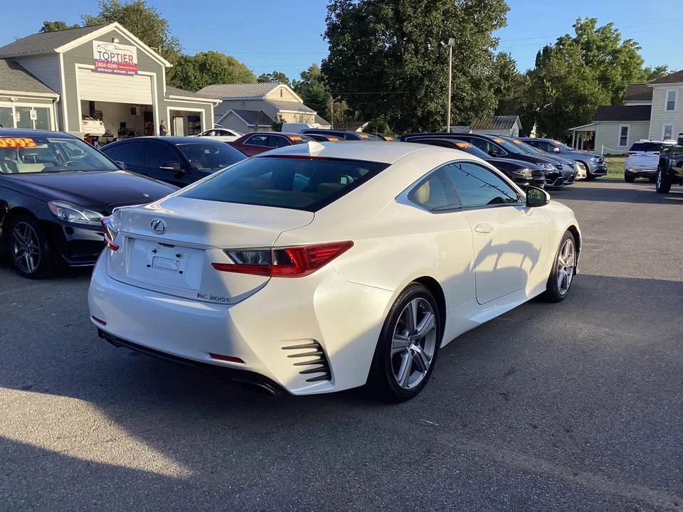 2016 Lexus RC - Image 3 of 6
