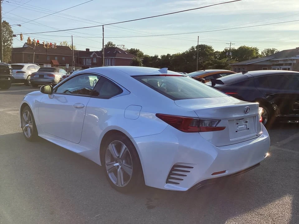 2016 Lexus RC - Image 4 of 6