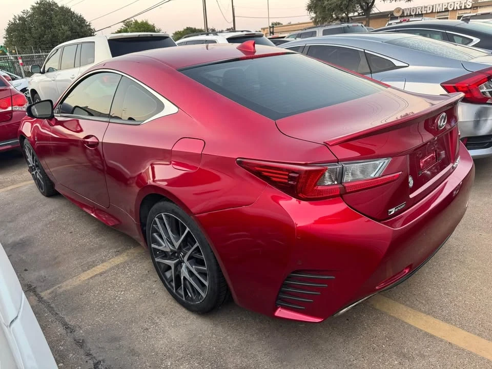 2016 Lexus RC - Image 4 of 11