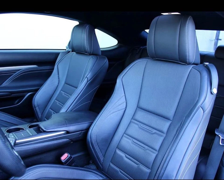 2016 Lexus RC - Image 3 of 4
