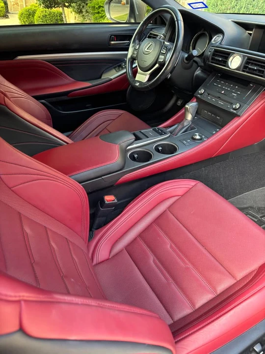2016 Lexus RC - Image 7 of 14