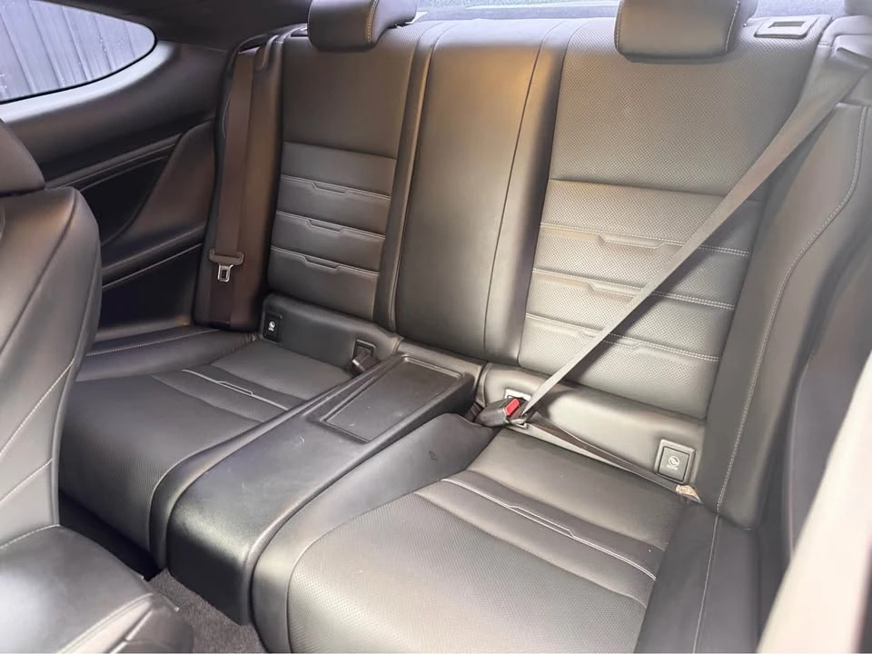 2016 Lexus RC - Image 9 of 10