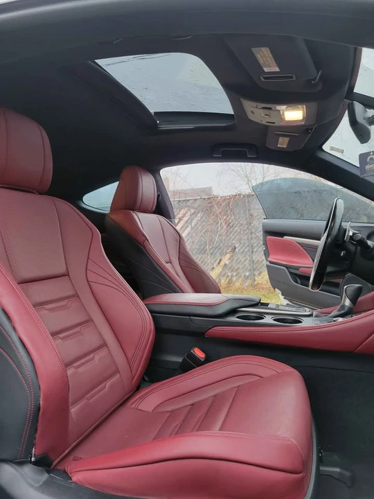 2016 Lexus RC - Image 8 of 20