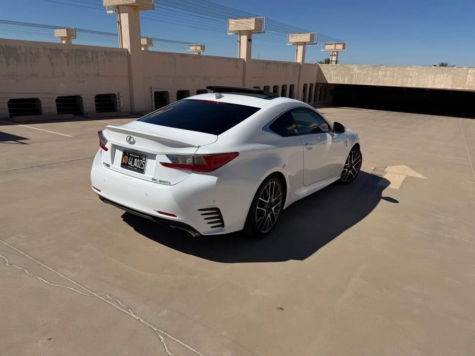 2016 Lexus RC - Image 6 of 18