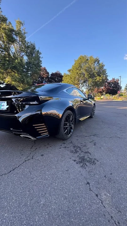 2016 Lexus RC - Image 7 of 11