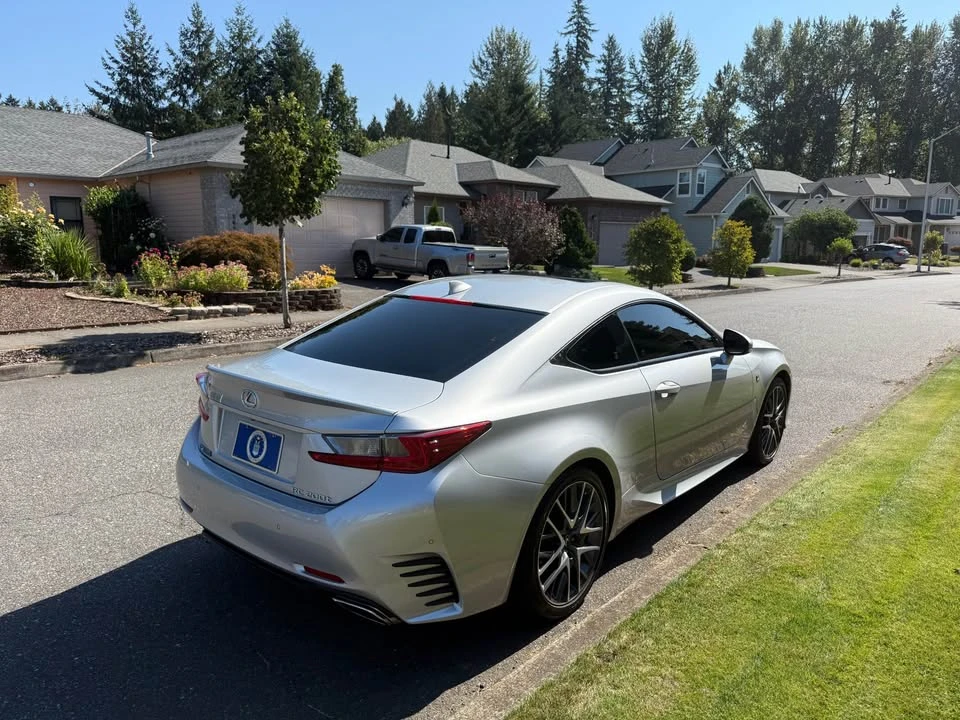 2016 Lexus RC - Image 6 of 19