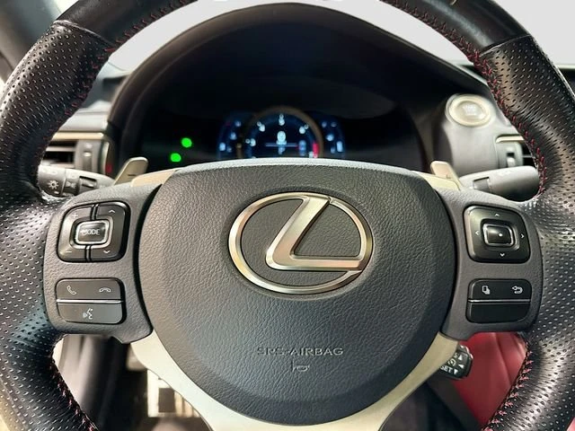 2016 Lexus RC - Image 11 of 18