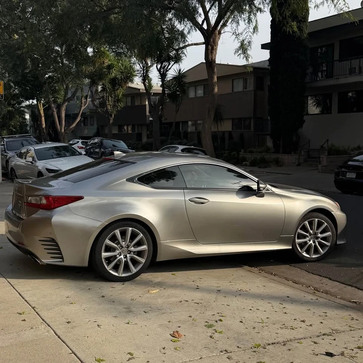 2016 Lexus RC - Image 3 of 7