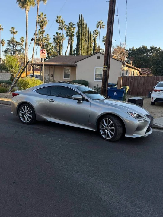 2016 Lexus RC - Image 4 of 6