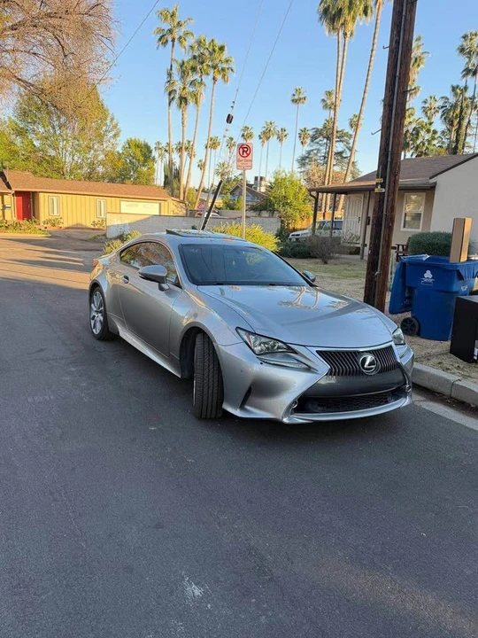 2016 Lexus RC - Image 3 of 6