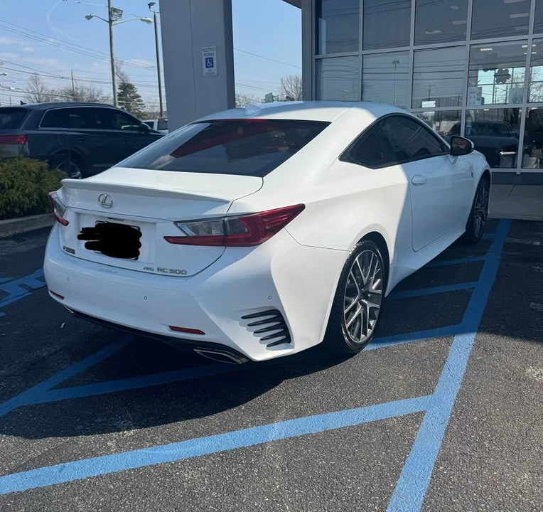 2016 Lexus RC - Image 3 of 9