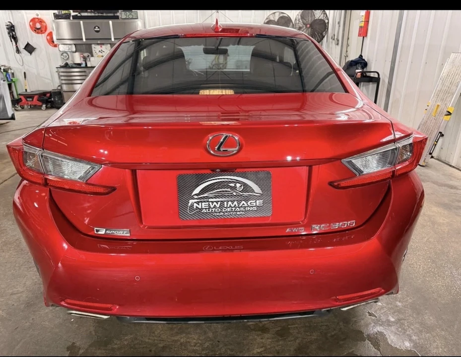 2016 Lexus RC - Image 6 of 14
