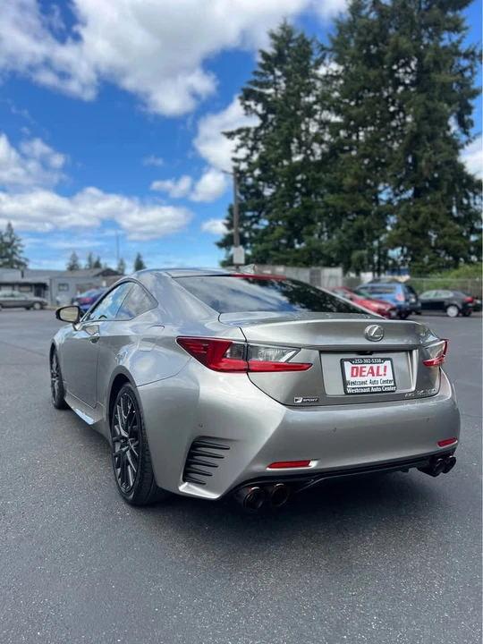 2016 Lexus RC - Image 3 of 16