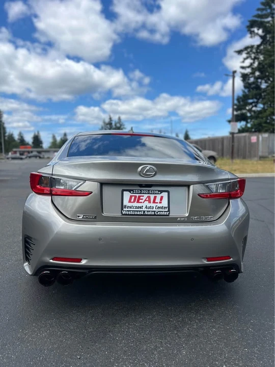 2016 Lexus RC - Image 4 of 16