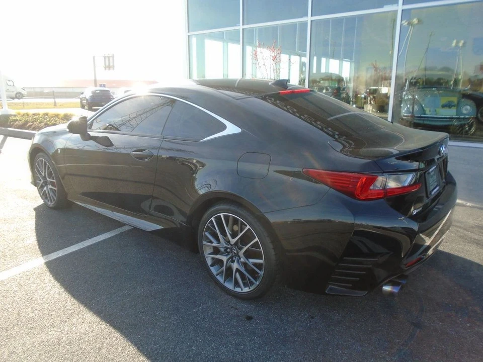 2016 Lexus RC - Image 6 of 12