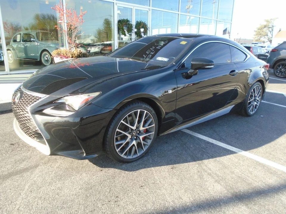 2016 Lexus RC - Image 8 of 12