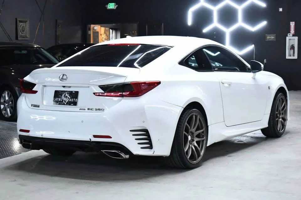2016 Lexus RC - Image 7 of 16