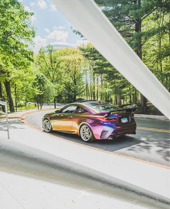 2016 Lexus RC - Image 3 of 13