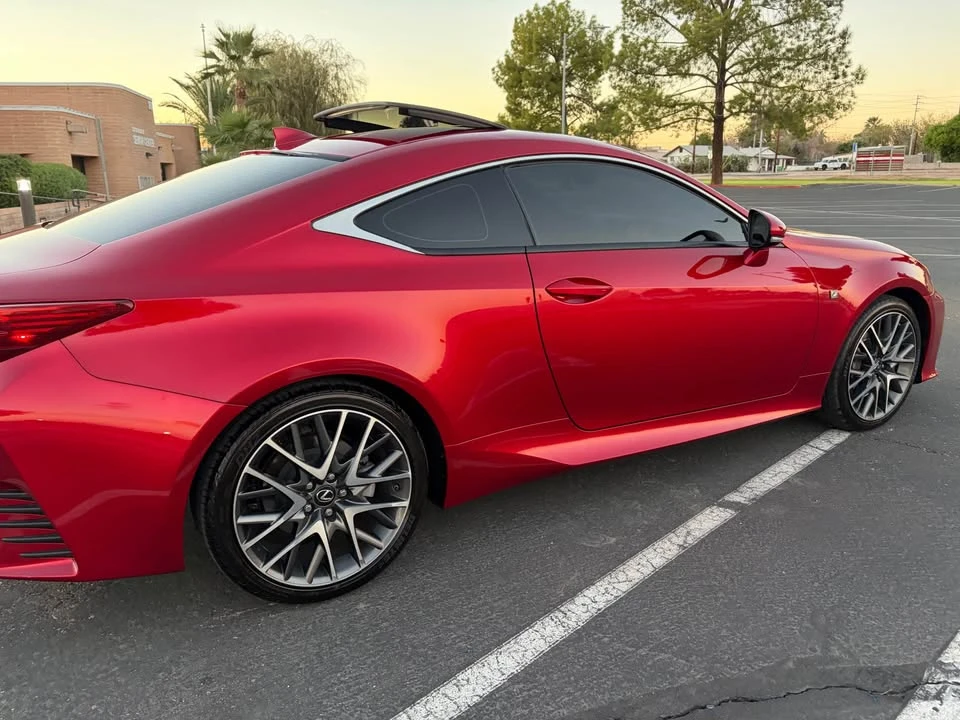 2016 Lexus RC F - Image 9 of 20