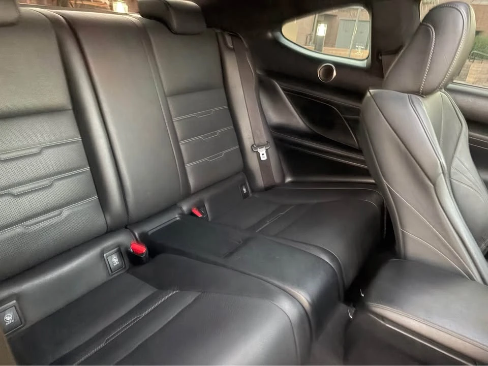 2016 Lexus RC F - Image 18 of 20
