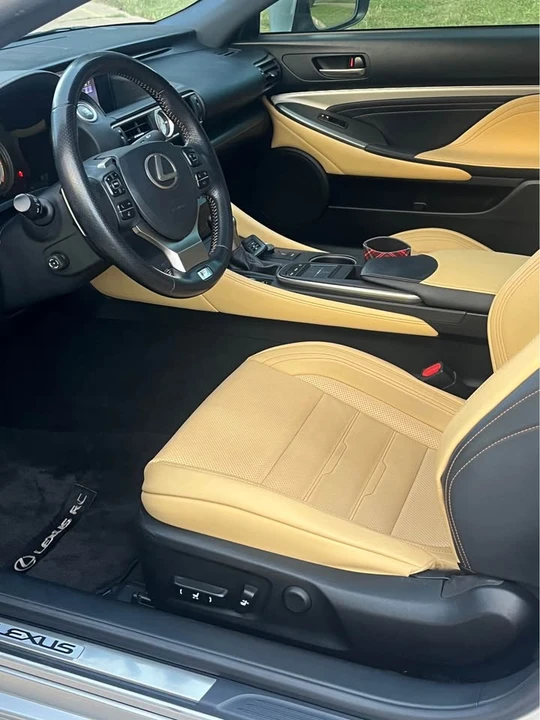 2016 Lexus RC - Image 4 of 4