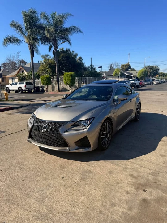 2016 Lexus RC - Image 3 of 11