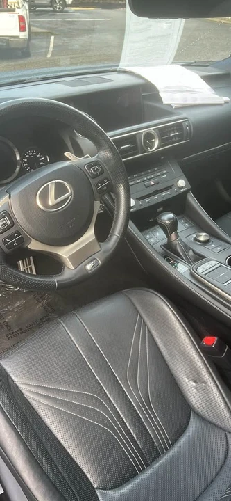 2016 Lexus RC F - Image 5 of 5