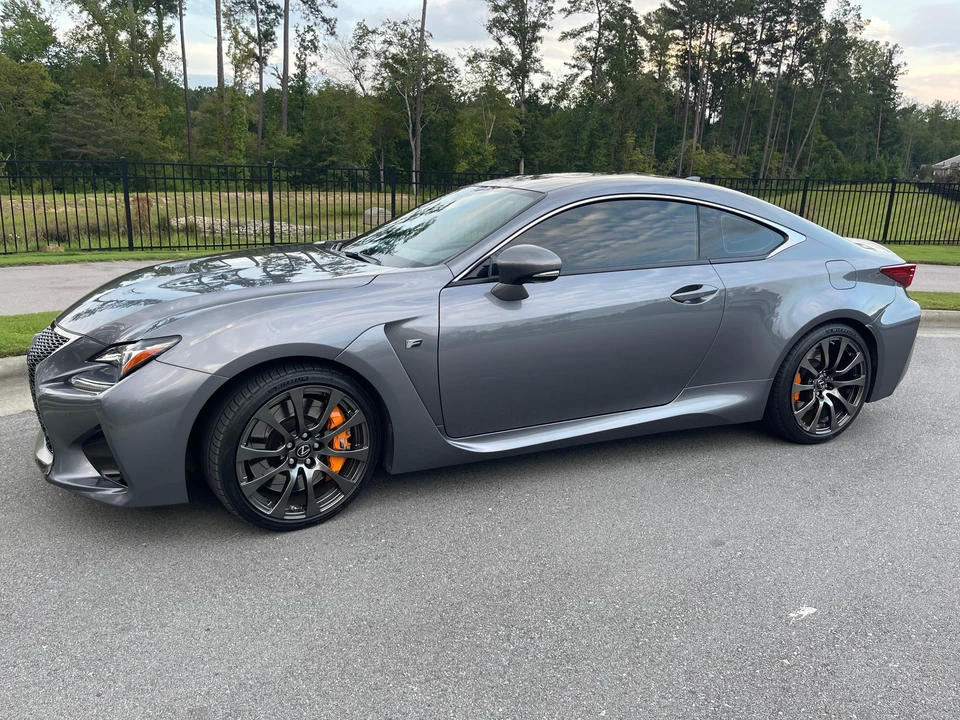 2016 Lexus RC F - Image 11 of 31