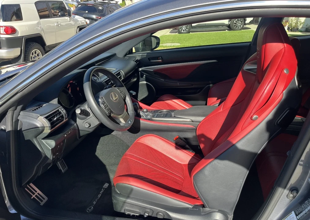 2016 Lexus RC F - Image 10 of 20
