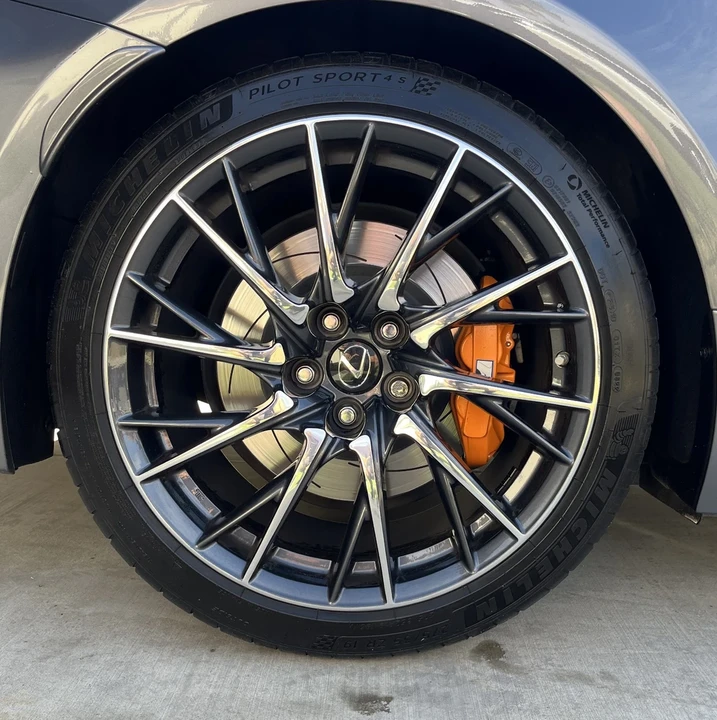 2016 Lexus RC F - Image 16 of 20