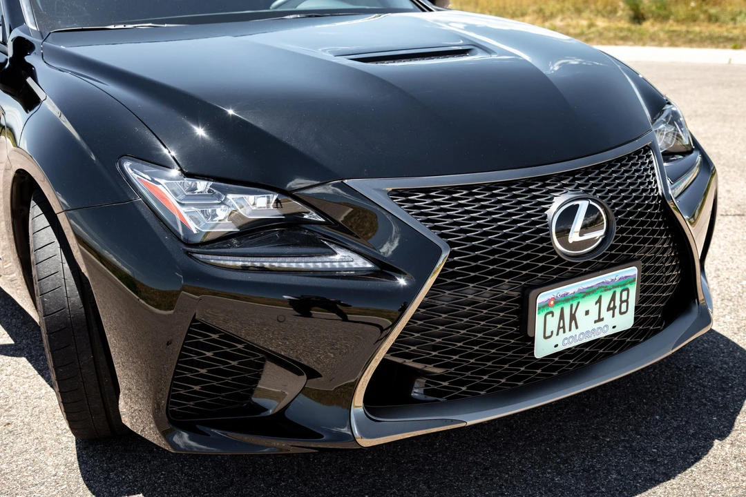 2016 Lexus RC F - Image 15 of 31