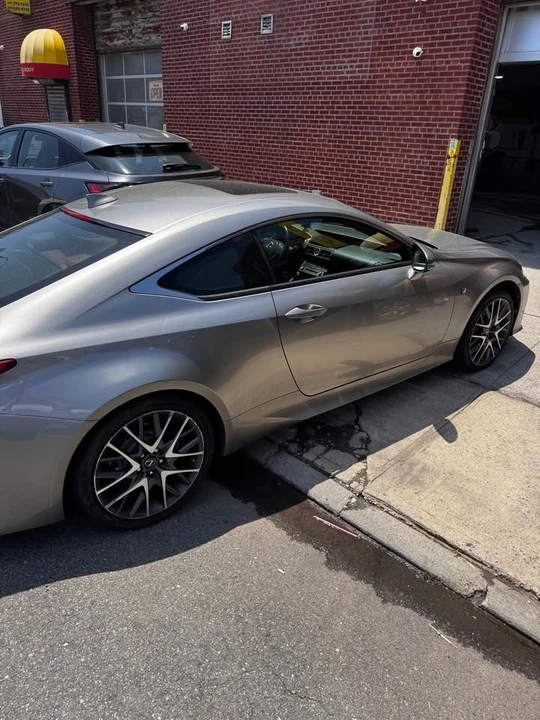 2016 Lexus RC - Image 3 of 7