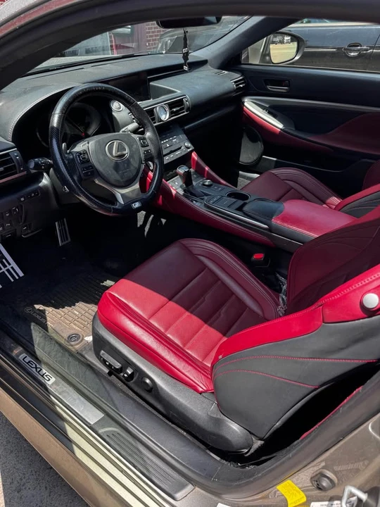2016 Lexus RC - Image 6 of 7