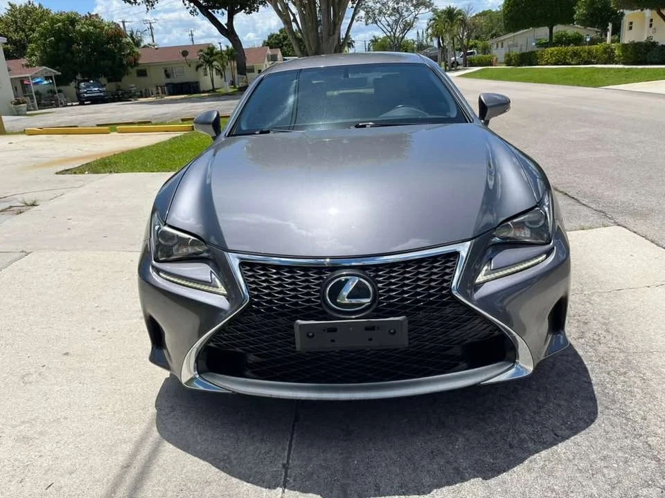 2016 Lexus RC - Image 2 of 11