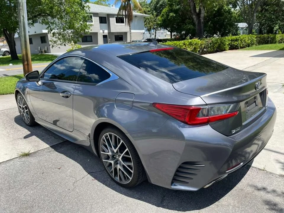 2016 Lexus RC - Image 6 of 11