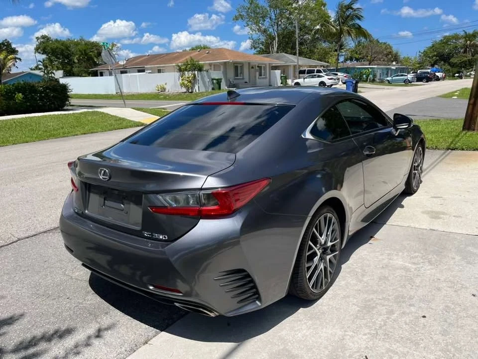 2016 Lexus RC - Image 4 of 11