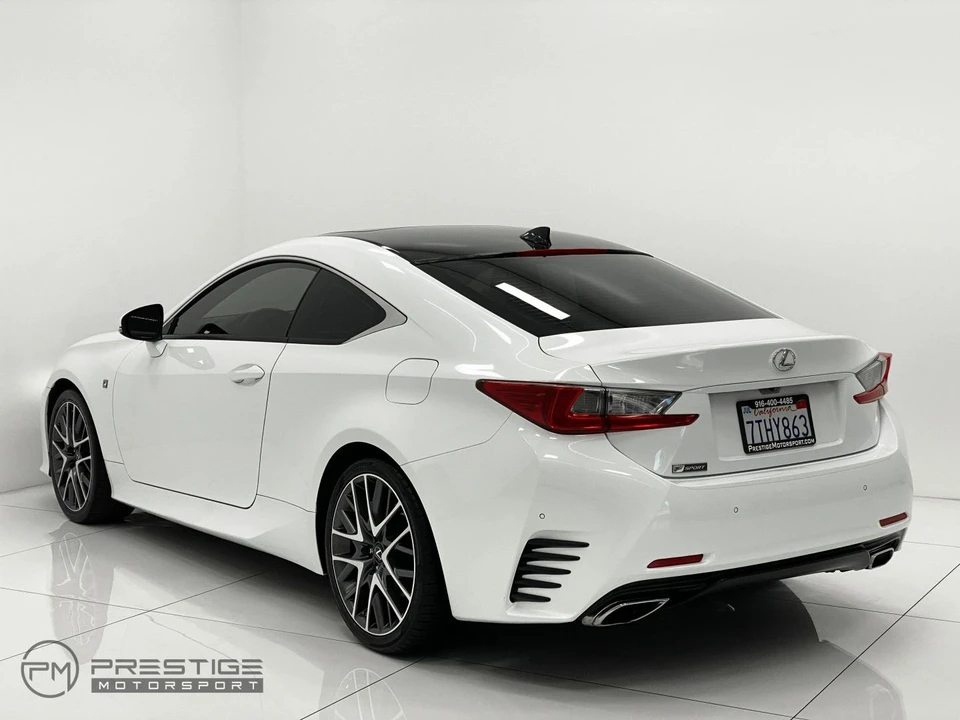 2016 Lexus RC F - Image 8 of 21