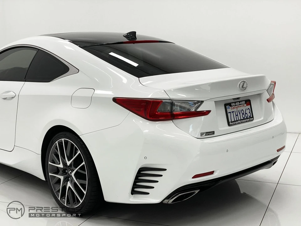 2016 Lexus RC F - Image 10 of 21