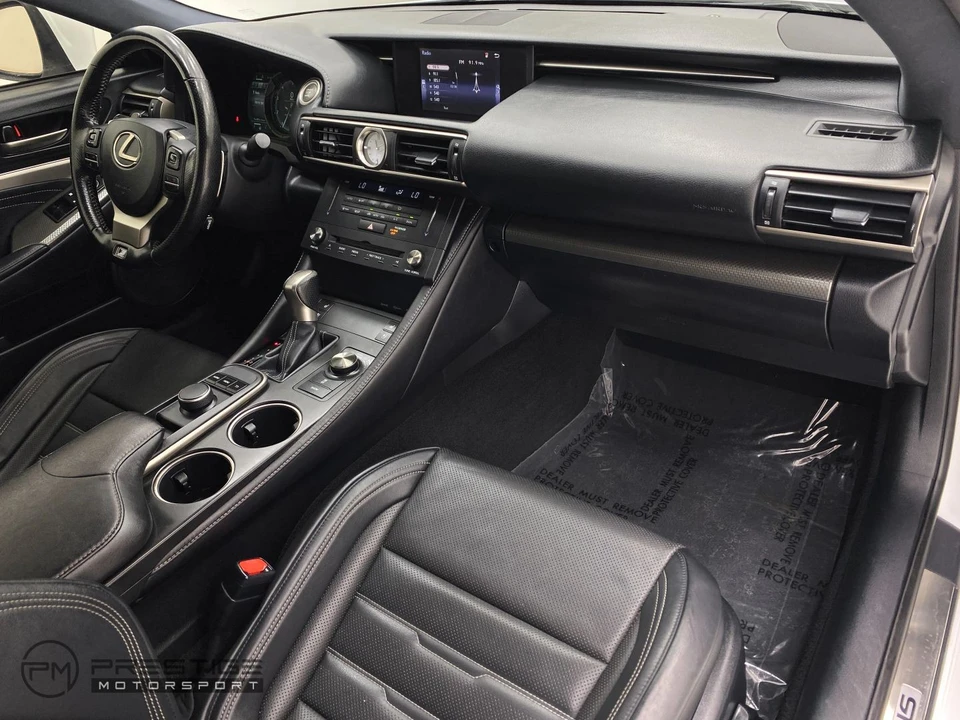 2016 Lexus RC F - Image 15 of 21