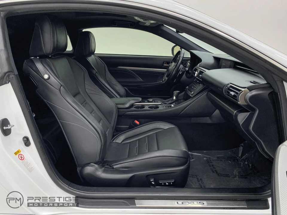 2016 Lexus RC F - Image 14 of 21